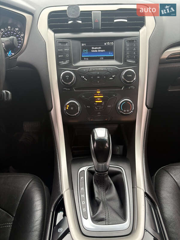 Седан Ford Fusion 2014 в Бородянке