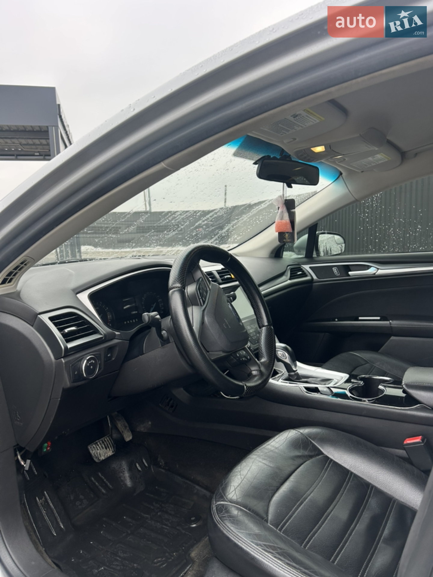 2014 Ford Fusion - мініатюра 21