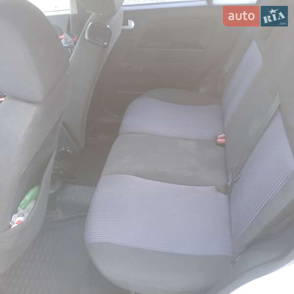 Хэтчбек Ford Fusion 2008 в Каменском фото 9 Хэтчбек Ford Fusion 2008 в Каменском