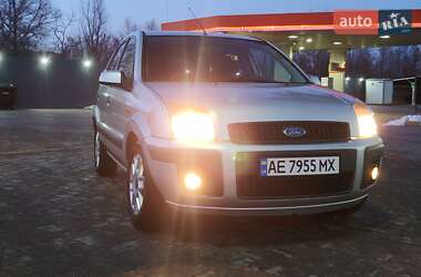 Хетчбек Ford Fusion 2008 в Кам'янському