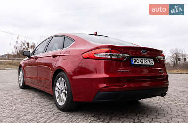 Седан Ford Fusion 2020 в Стрые