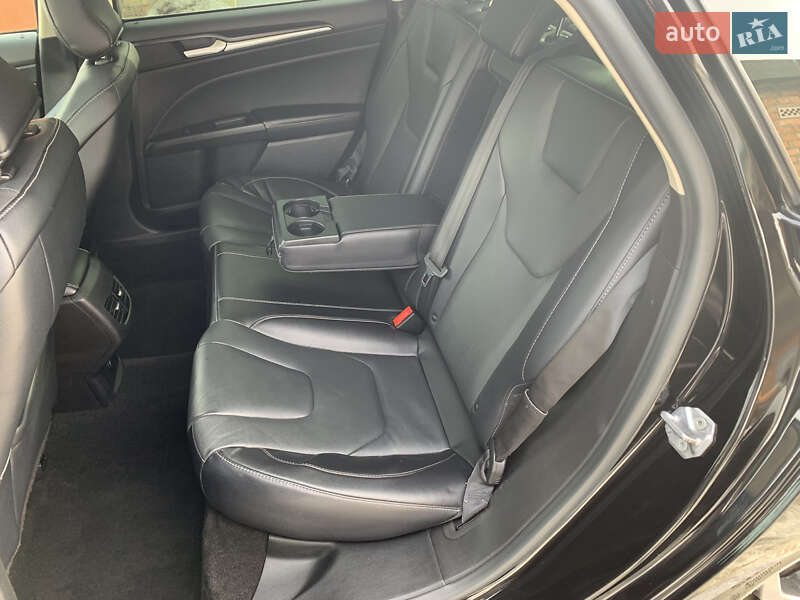 Седан Ford Fusion 2019 в Киеве