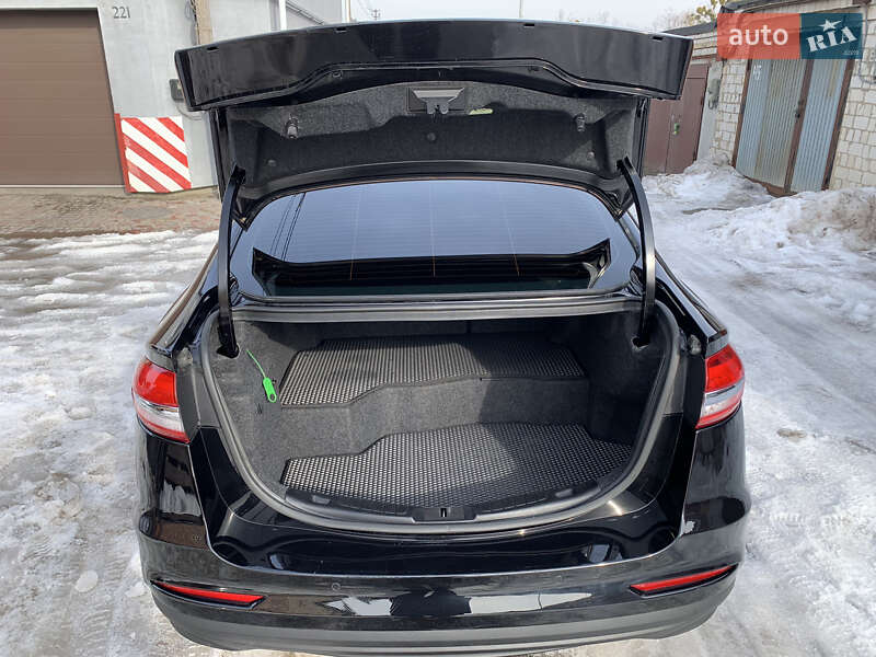 Седан Ford Fusion 2019 в Киеве