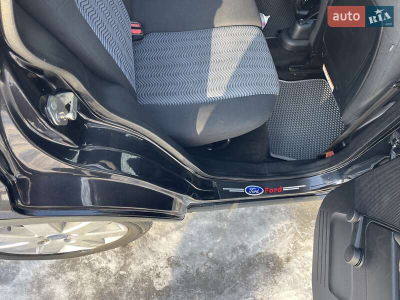 Хэтчбек Ford Fusion 2009 в Нежине