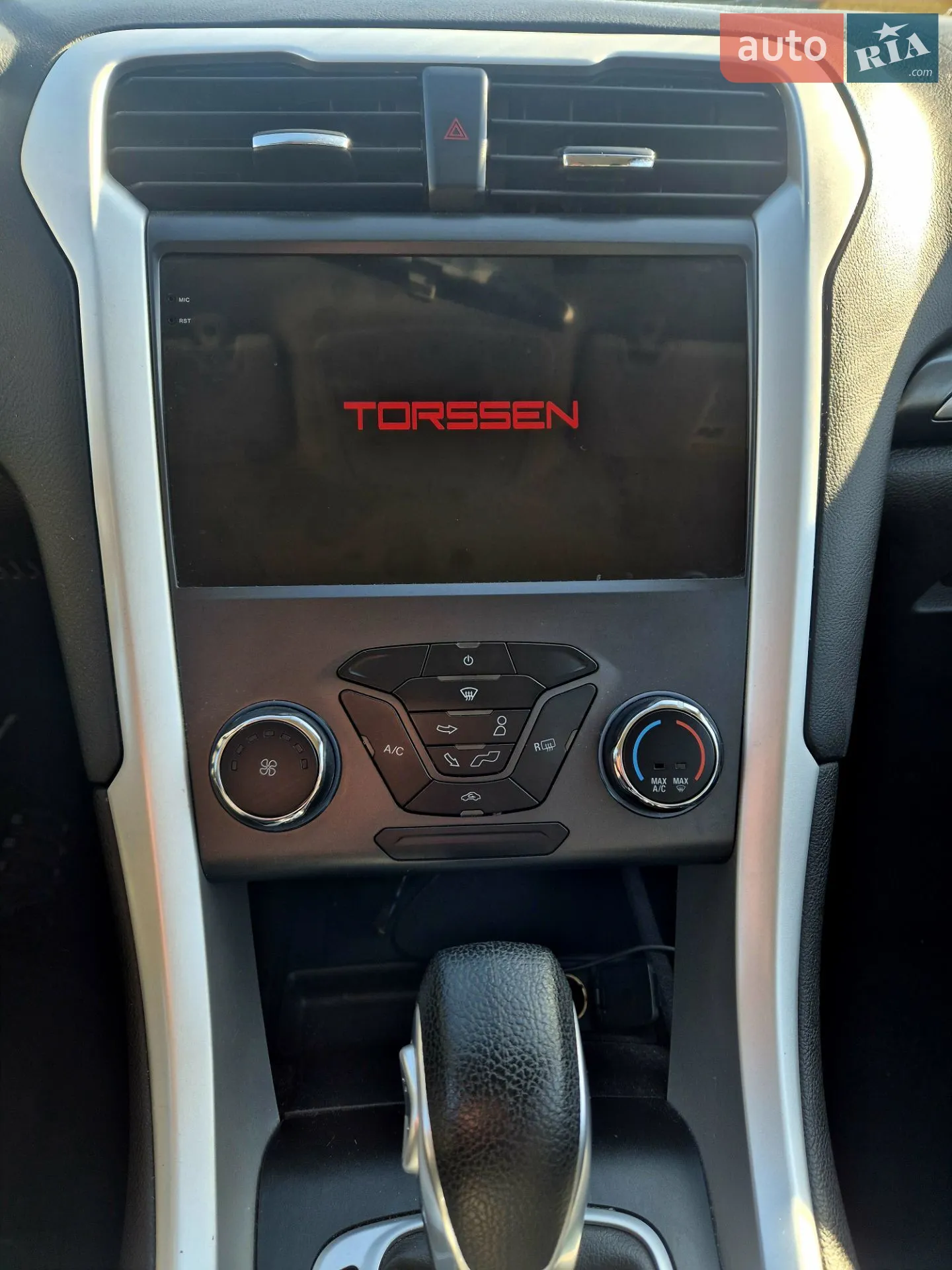 2015 Ford Fusion - мініатюра 11