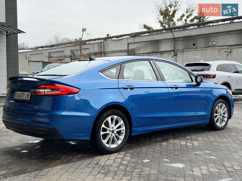 Седан Ford Fusion 2020 в Киеве