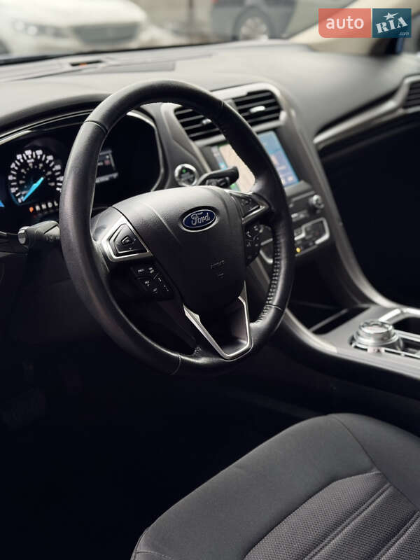 Седан Ford Fusion 2020 в Киеве