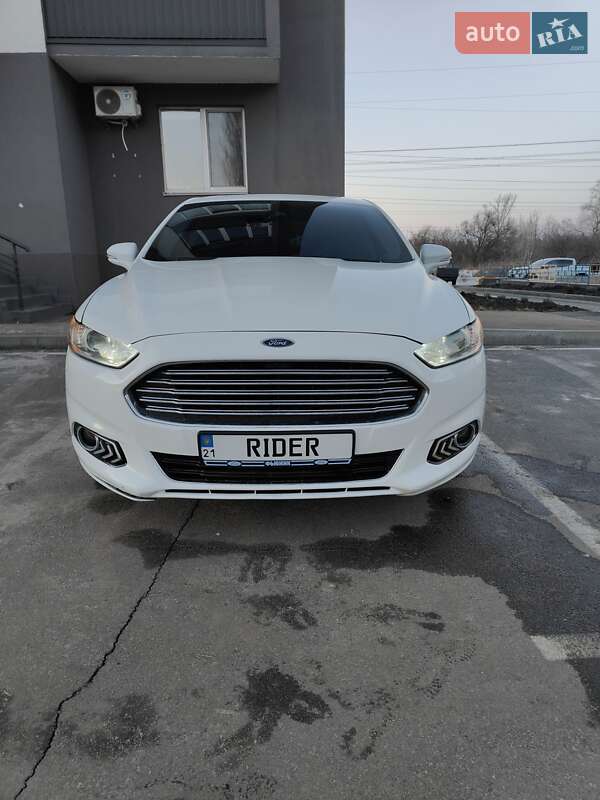 Ford Fusion 2012