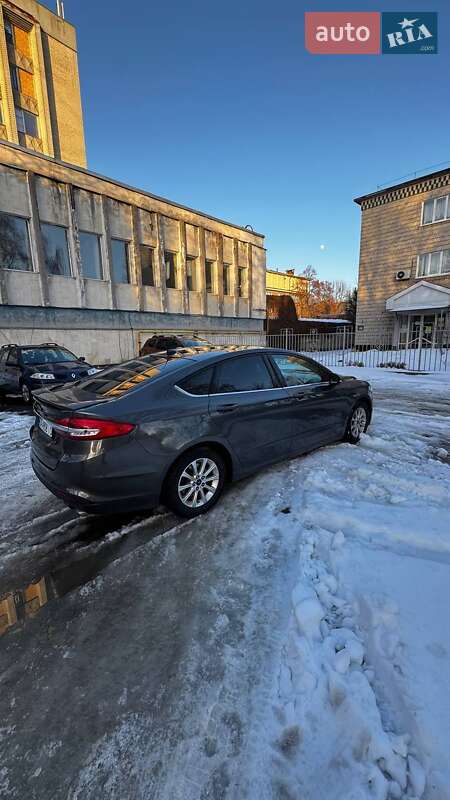 Седан Ford Fusion 2017 в Сумах