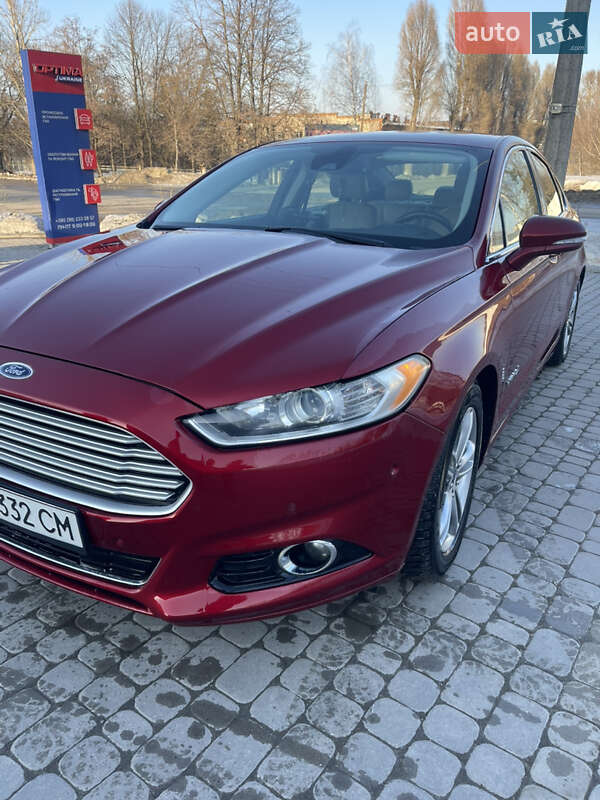 Седан Ford Fusion 2014 в Тернополе