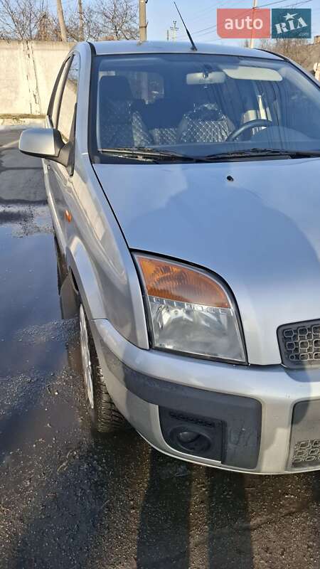 Хетчбек Ford Fusion 2007 в Славуті
