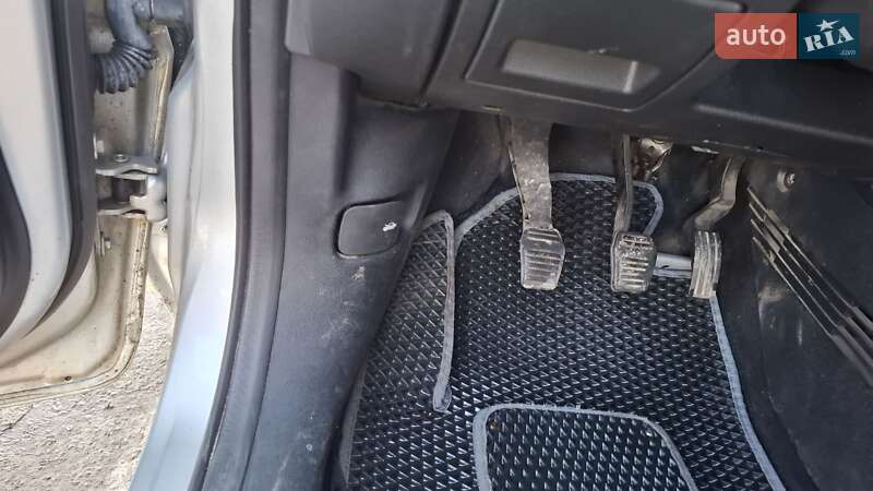 Хетчбек Ford Fusion 2007 в Славуті