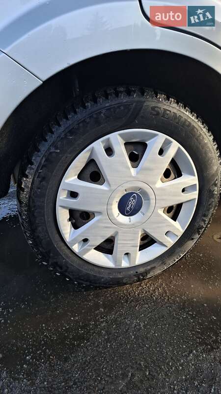 Хетчбек Ford Fusion 2007 в Славуті