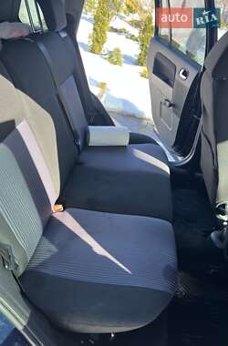 Хэтчбек Ford Fusion 2011 в Киеве