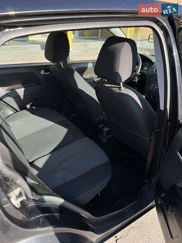 Хэтчбек Ford Fusion 2007 в Белой Церкви