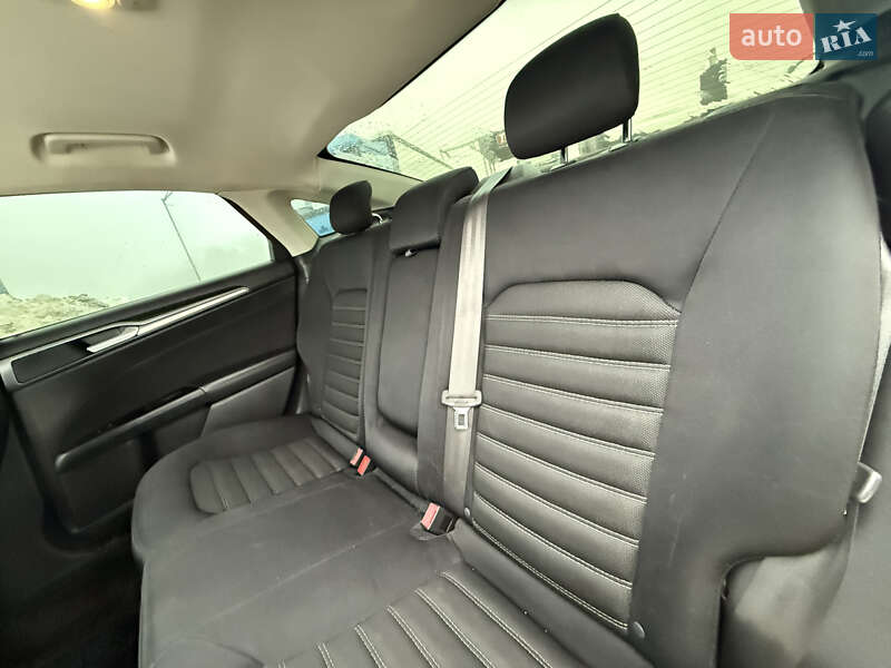 Седан Ford Fusion 2014 в Тернополе