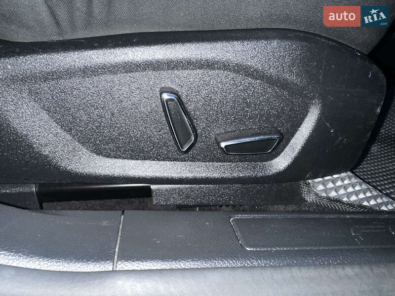 Седан Ford Fusion 2016 в Хмельницькому