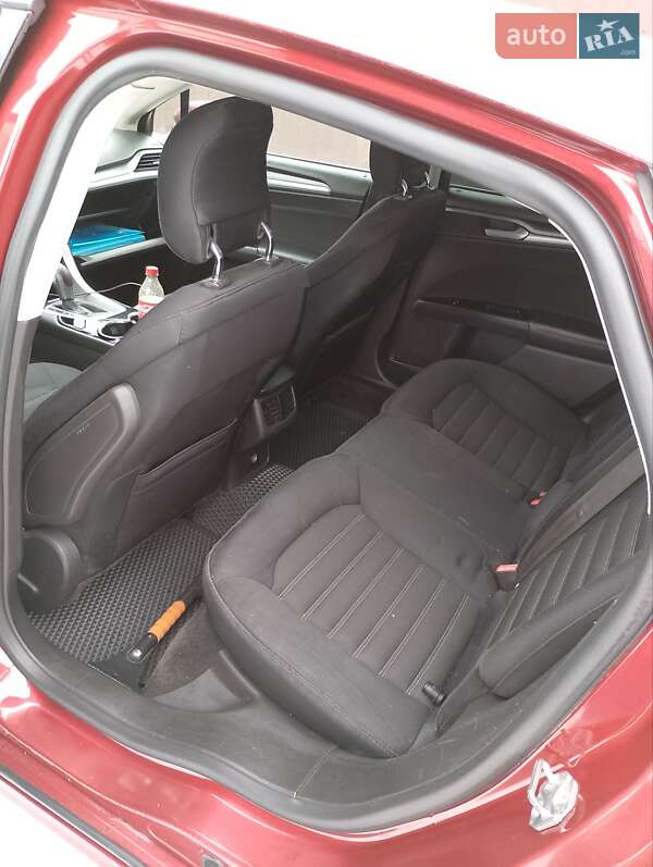 Седан Ford Fusion 2015 в Києві