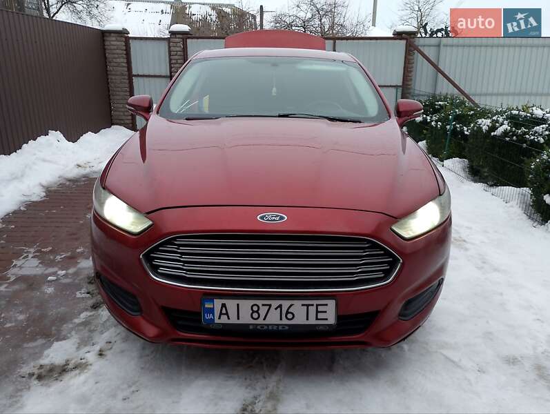 Седан Ford Fusion 2015 в Києві