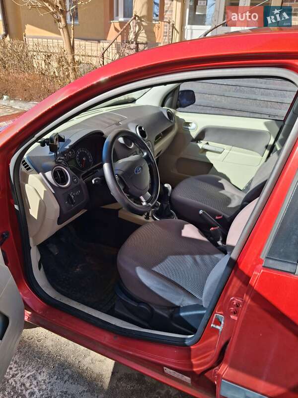 Хетчбек Ford Fusion 2006 в Києві