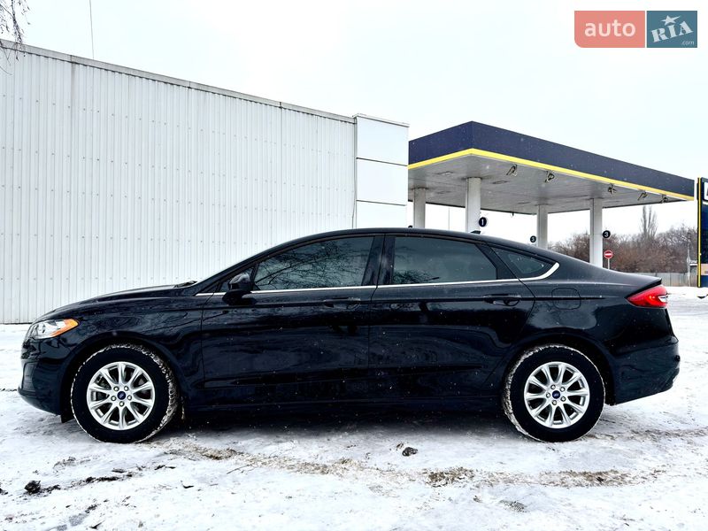 Седан Ford Fusion 2020 в Дніпрі