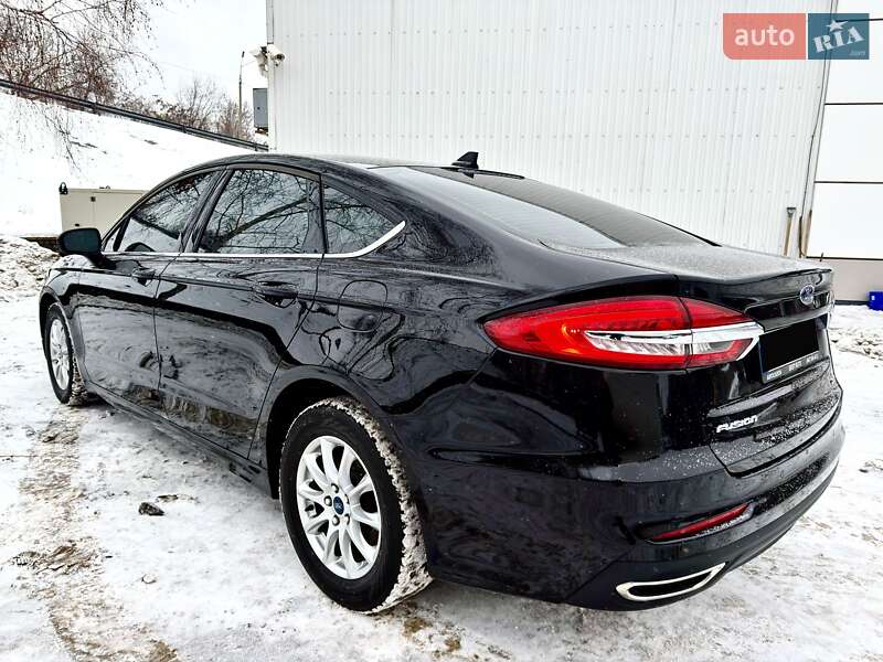 Седан Ford Fusion 2020 в Дніпрі