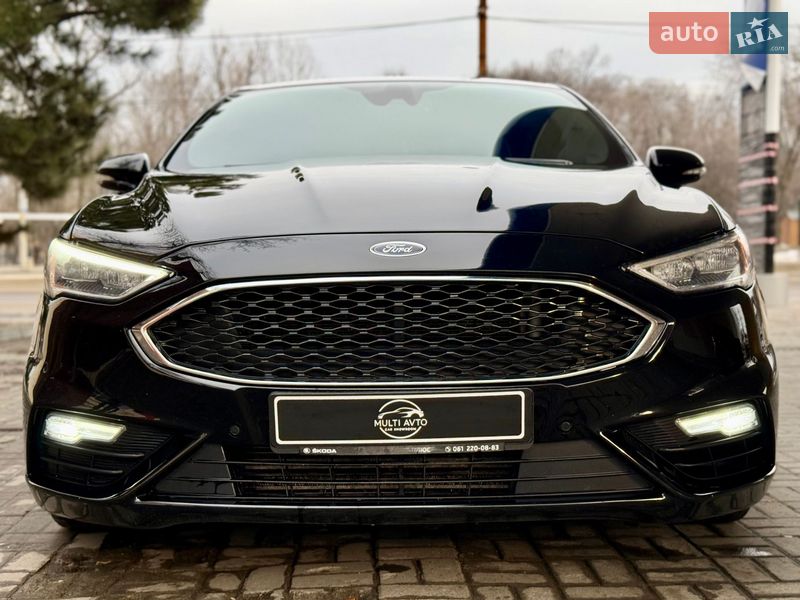 Седан Ford Fusion 2016 в Дніпрі