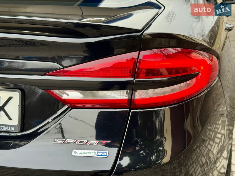 Седан Ford Fusion 2016 в Дніпрі