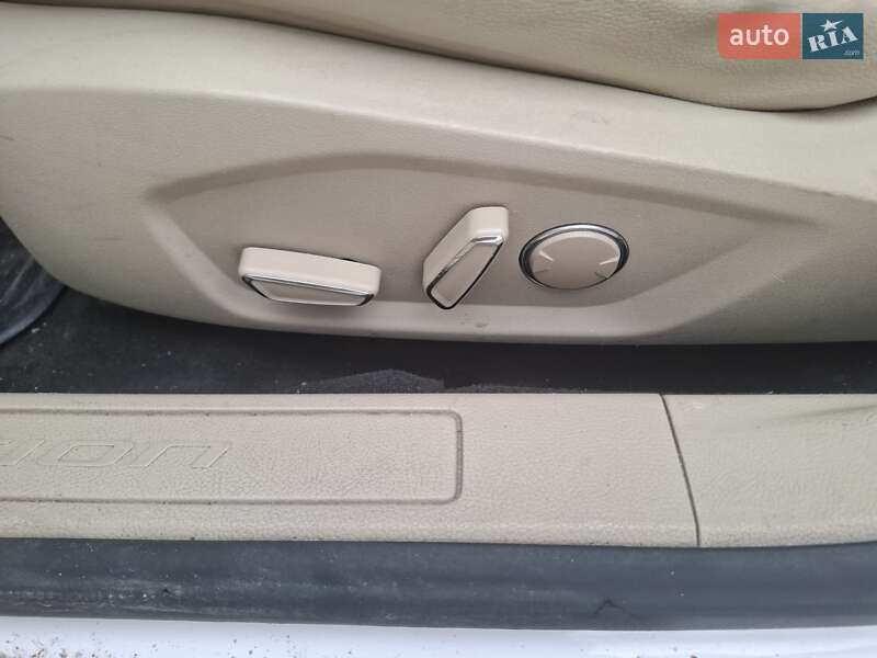 Седан Ford Fusion 2015 в Виннице