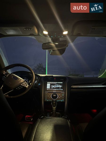 Седан Ford Fusion 2015 в Шостке