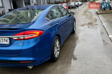 Седан Ford Fusion 2017 в Львове