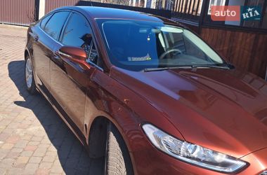 Седан Ford Fusion 2016 в Жовкве