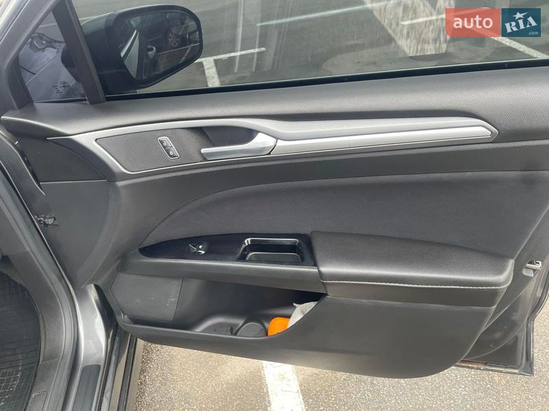 Седан Ford Fusion 2014 в Киеве