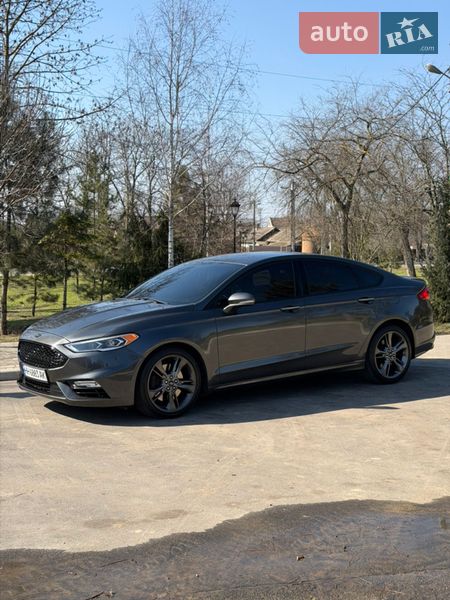 Седан Ford Fusion 2017 в Измаиле