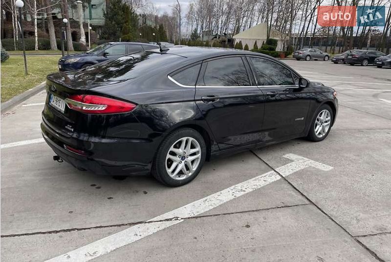 Седан Ford Fusion 2019 в Киеве