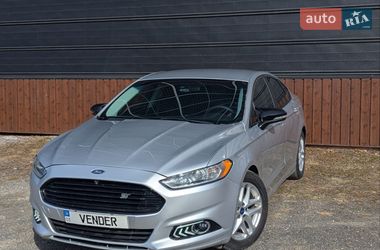 Седан Ford Fusion 2015 в Луцке