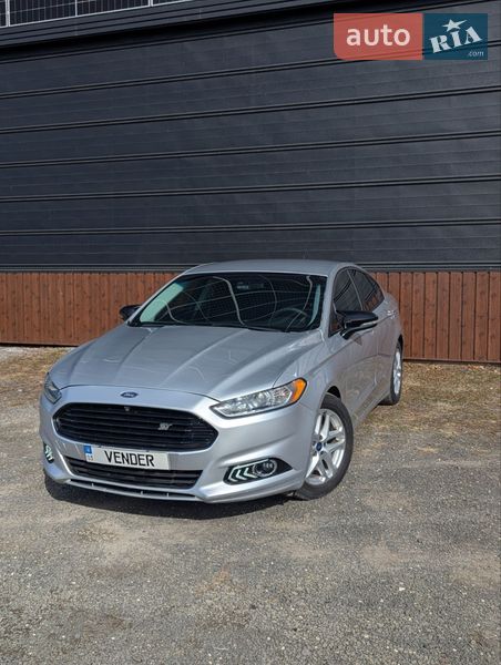 Ford Fusion 2015
