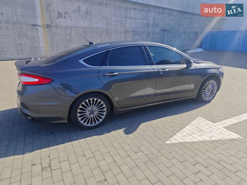 Седан Ford Fusion 2015 в Одессе