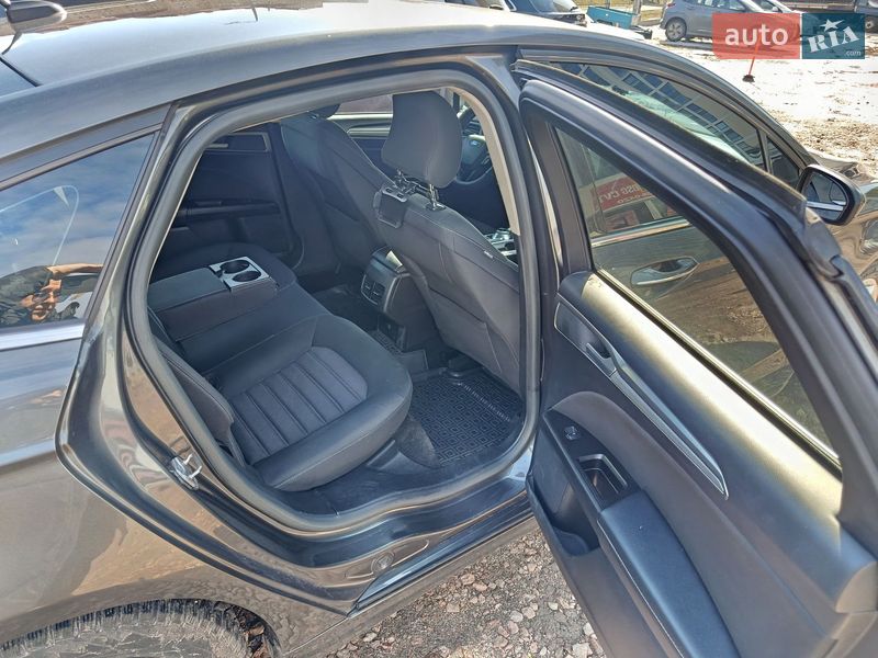 Седан Ford Fusion 2017 в Броварах