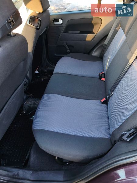 Хетчбек Ford Fusion 2010 в Києві