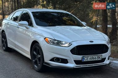 Седан Ford Fusion 2015 в Рівному