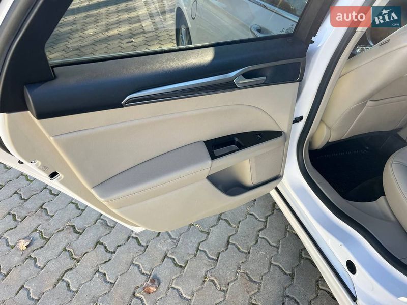 Седан Ford Fusion 2017 в Кременчуге