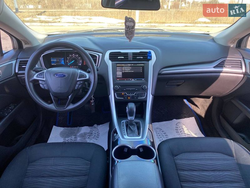 Седан Ford Fusion 2015 в Житомире