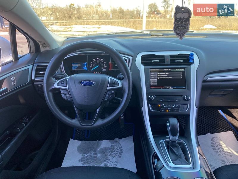 Седан Ford Fusion 2015 в Житомире