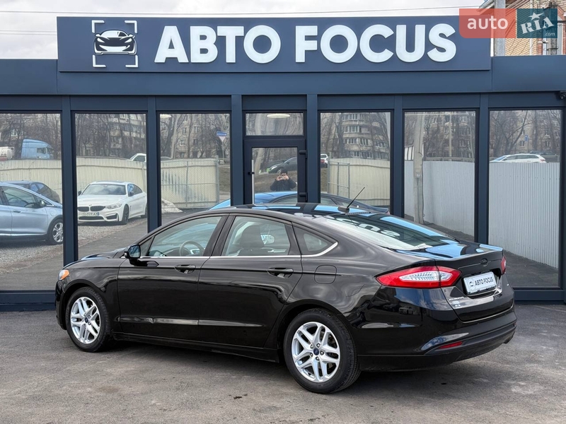 Седан Ford Fusion 2016 в Киеве
