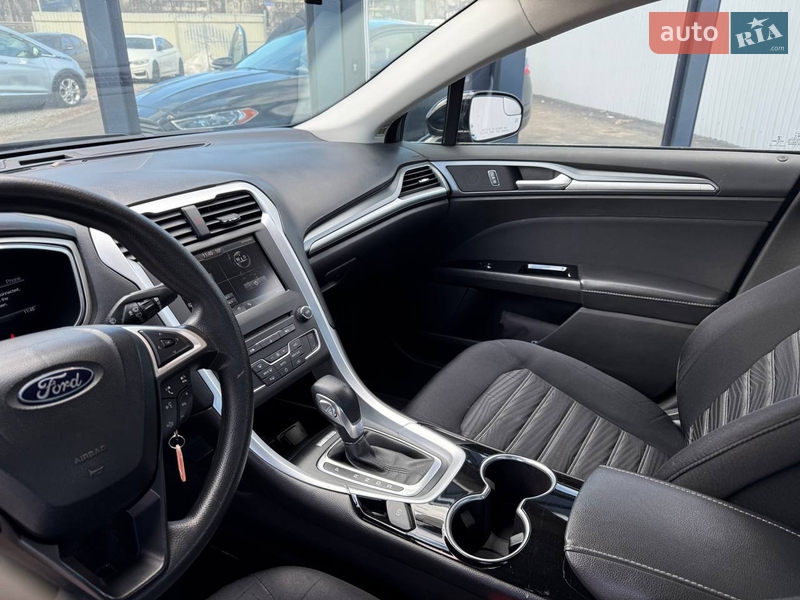Седан Ford Fusion 2016 в Киеве