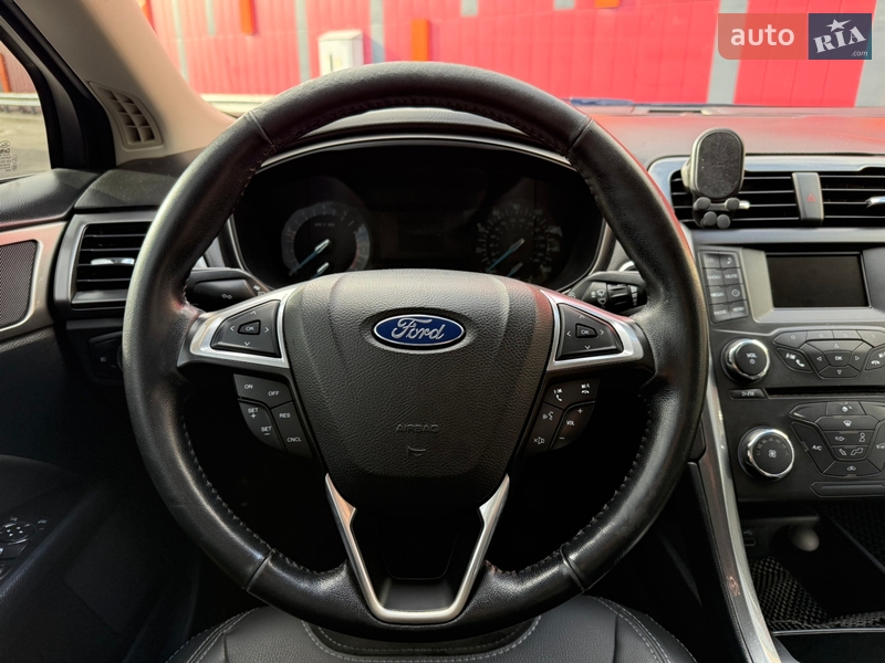 Седан Ford Fusion 2016 в Киеве