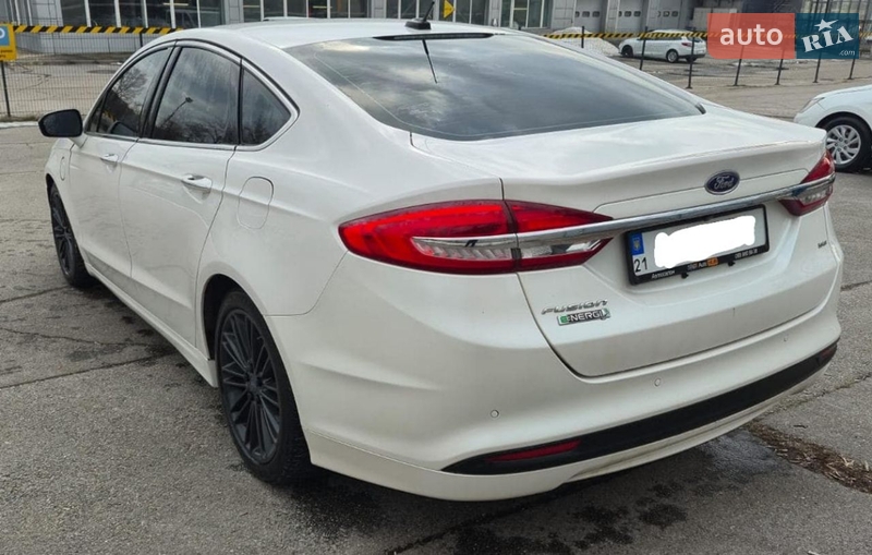 Седан Ford Fusion 2016 в Харькове