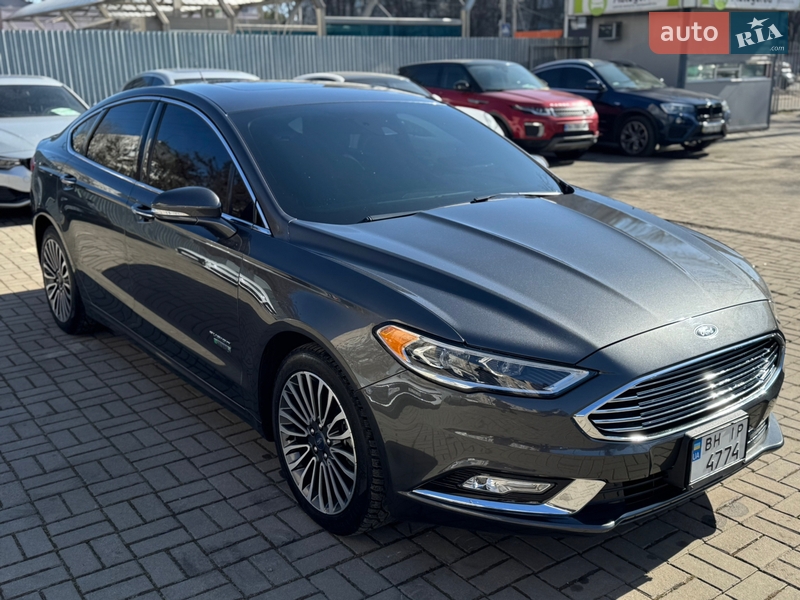 Седан Ford Fusion 2018 в Одессе
