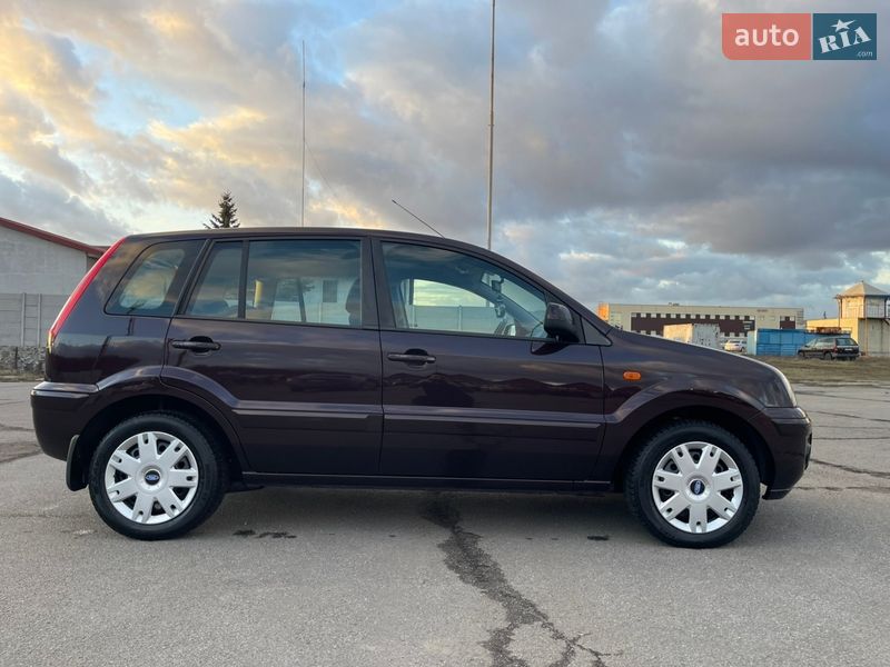 Хетчбек Ford Fusion 2012 в Вінниці